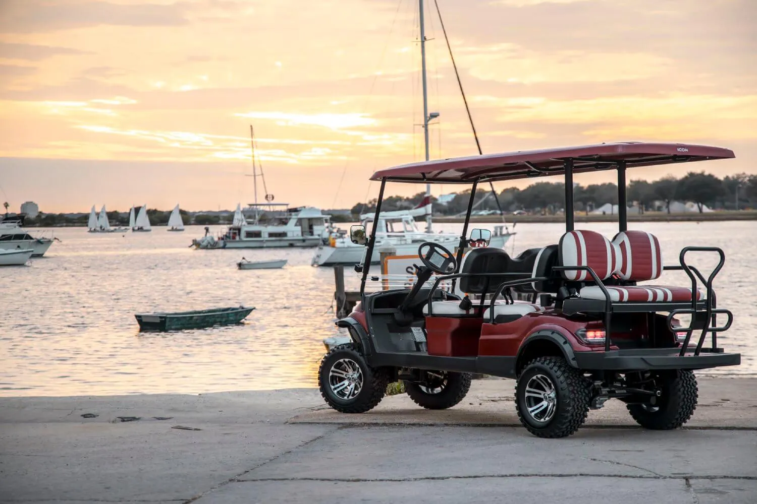 2025 Icon i60L Golf Cart