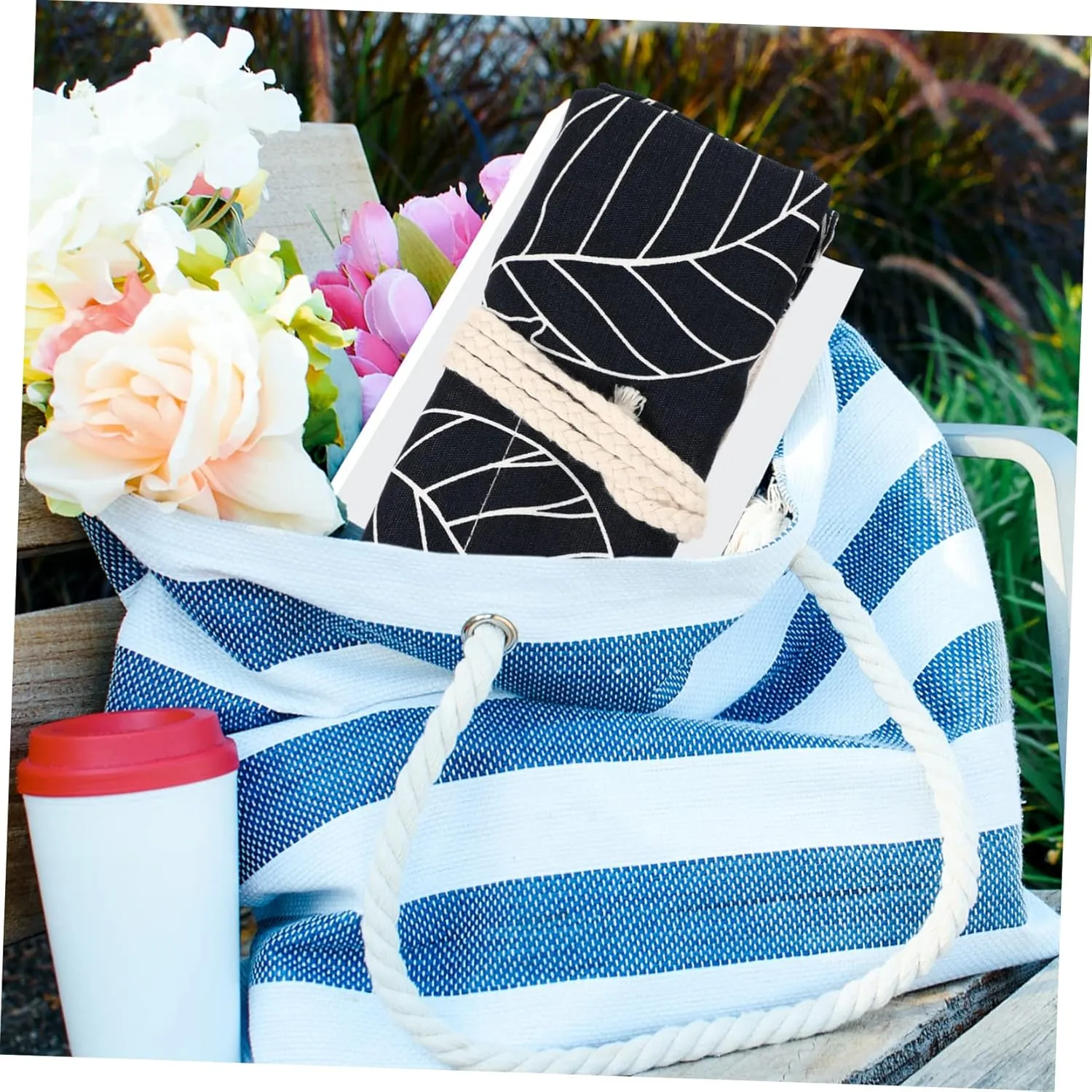 3pcs Makeup Rolling Case Pouch Cosmetic Container for Students Rolling Wrap Bag Organizer Slots for Pens and Brushes School Supplies Storage