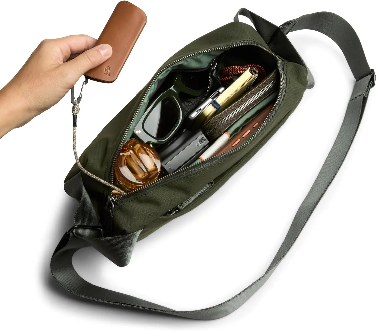 Bellroy Classic Sling (everyday 5 liter minimalist crossbody bag with internal organization, adjustable crossbody strap, and auto-compression system) - Olive
