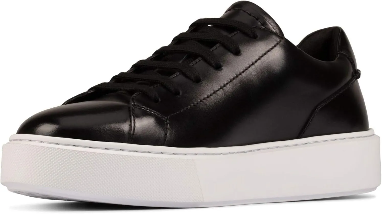 Clarks Women's Low-Top Sneakers