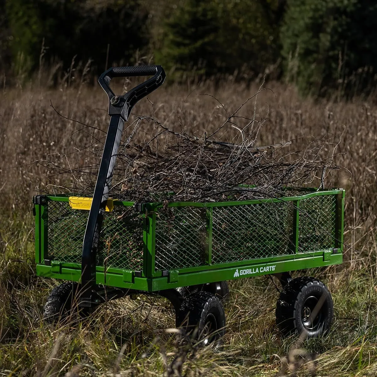 Gorilla Carts Steel Utility Garden Cart with No-Flat Tires, 4 Cubic Feet, 800-Pound Capacity, Green, Amazon Exclusive