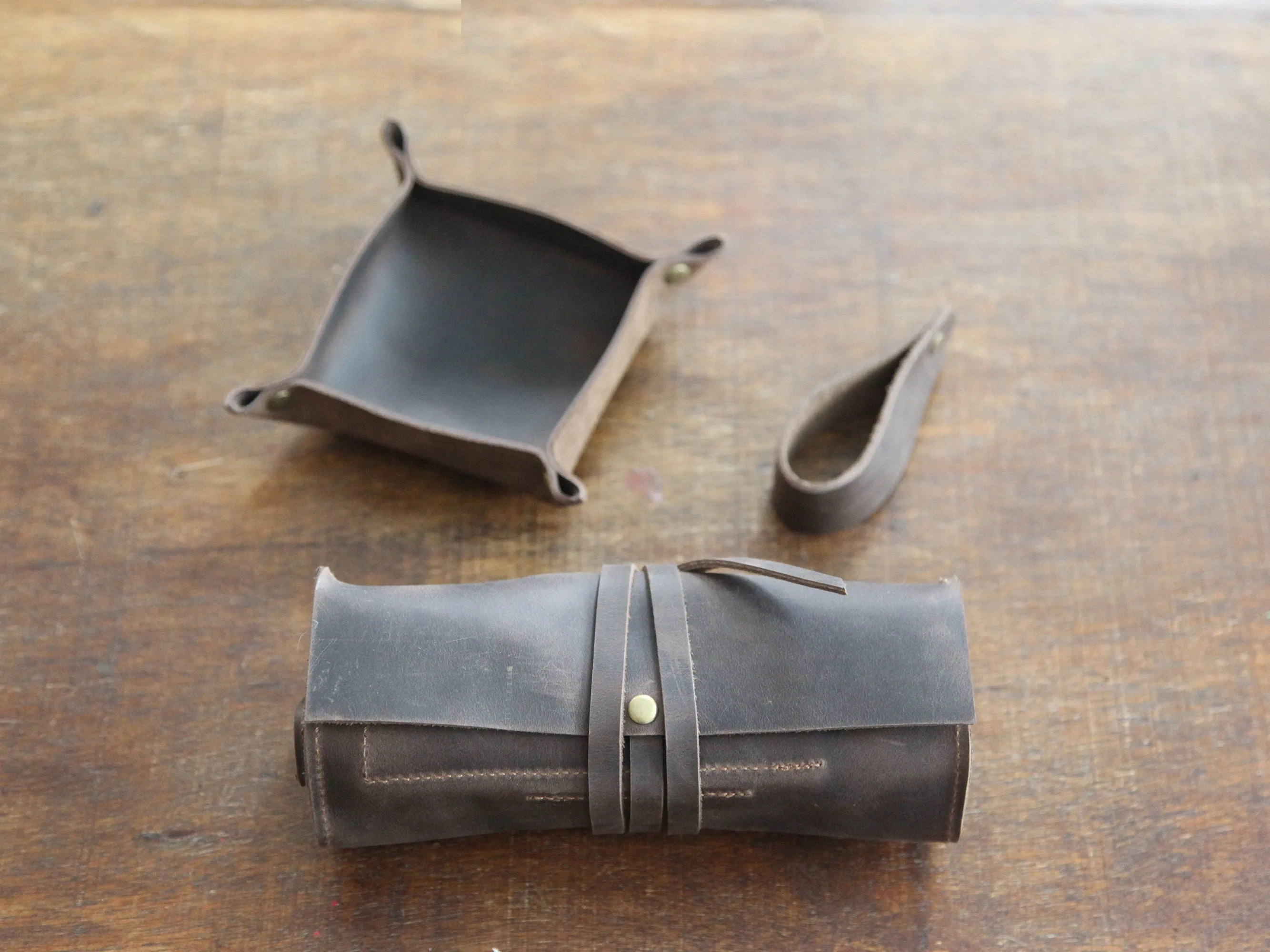 Leather Pipe Pouch for 2-Pipes, Handmade 2-Pipe Rollup Bag, Double-Pipe Rollup Pouch, Chestnut