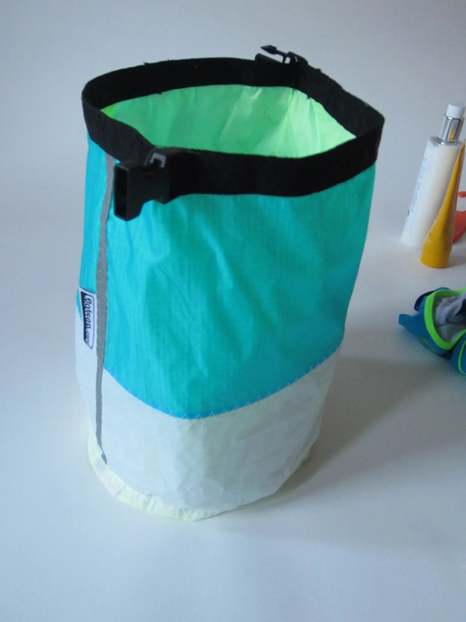 Medium Roll Top Bag