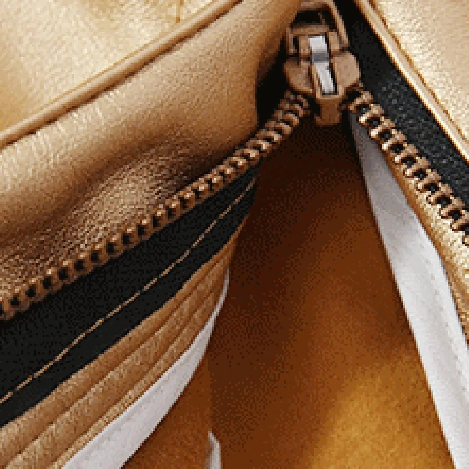 Mens Slim Fitting Leather Pants Leggings Tight Elastic Trend Motorcycle Leather Pants Moccasins