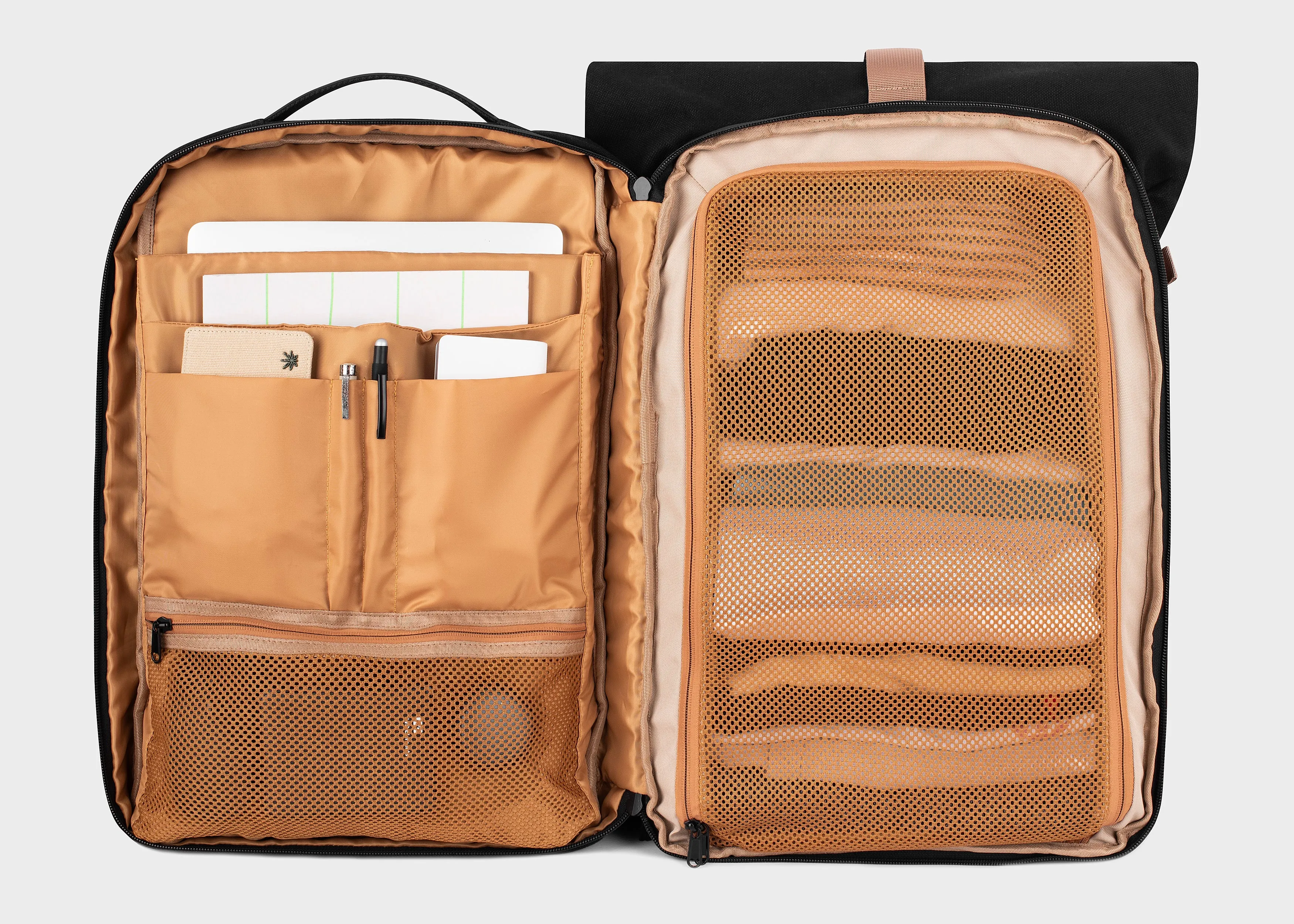 Nomad Backpack in Dark Green