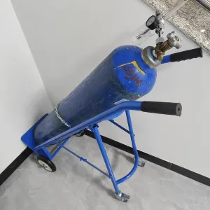 Oxygen Tank Holder Rolling Oxygen Tank Holder with 2 Support Wheel, Foldable Oxygen Tank Storage Rack Cart, Propane Oxygen Cylinder Transport Trolley with Chain