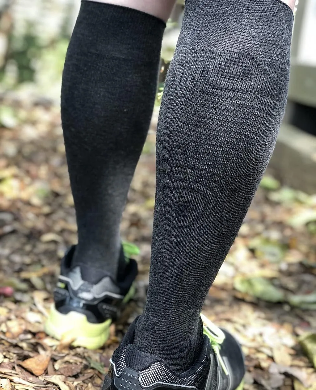 Plus Size Compression Knee High Socks, Wide Calf Extra Large for Men and Women, Comfortable Cotton