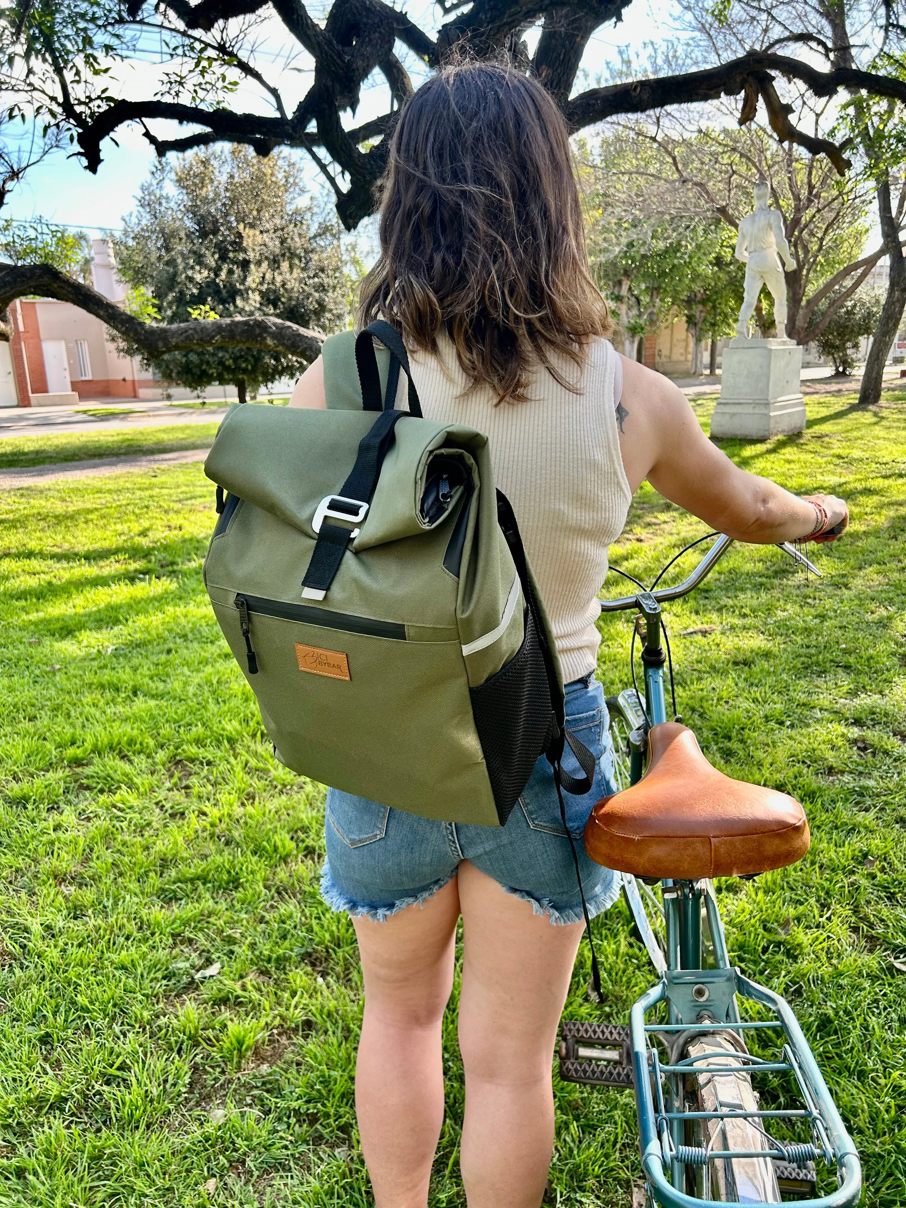 ROLL TOP - Waterproof backpack pannier green