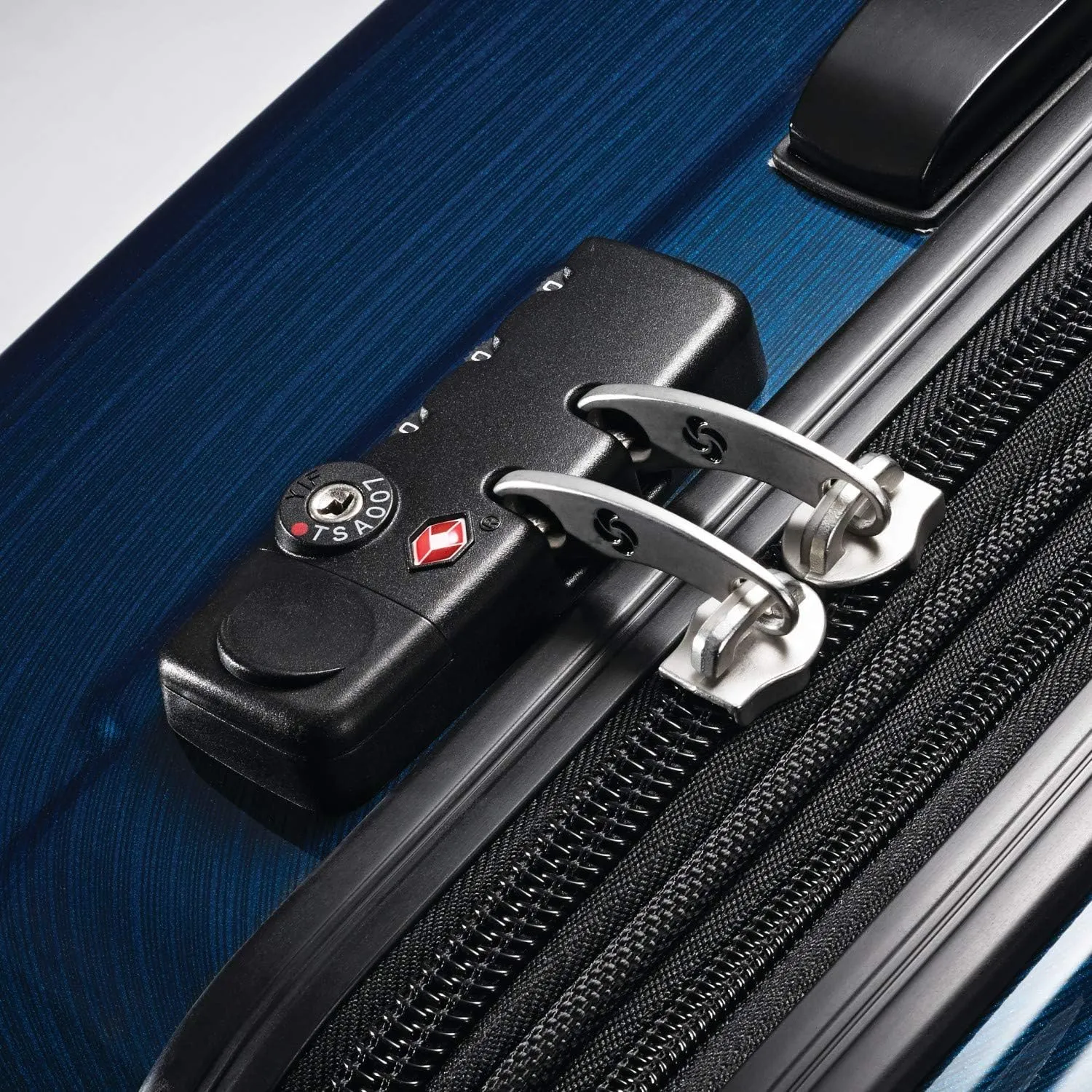 Samsonite Winfield 2 Hardside Expandable Luggage with Spinner Wheels, Deep Blue, Checked-Large 28-Inch