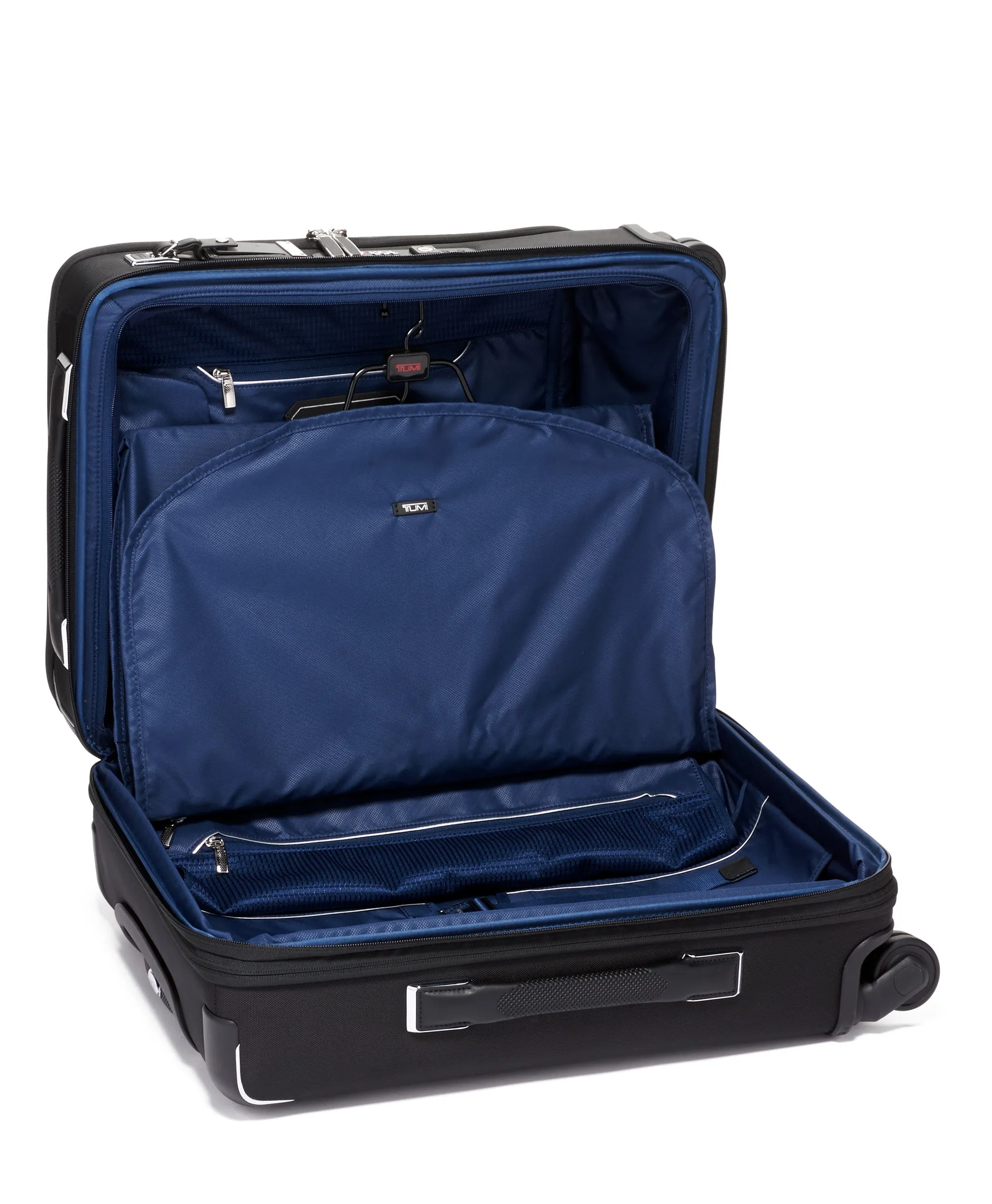 TUMI Arrive' Continental Dual Access 4-Wheel Carry-On