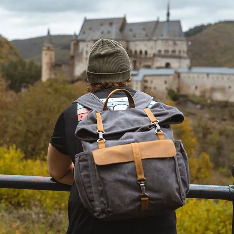 Vintage Roll-Top Canvas Backpack with Belt Buckle Closure