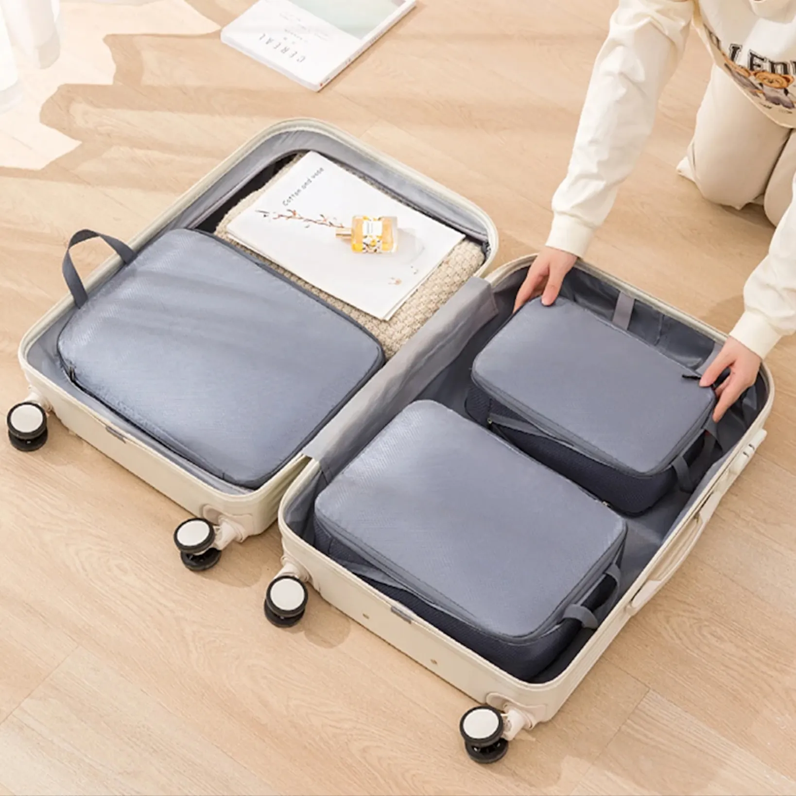 WackyCubes™ – Compressible Packing Cubes