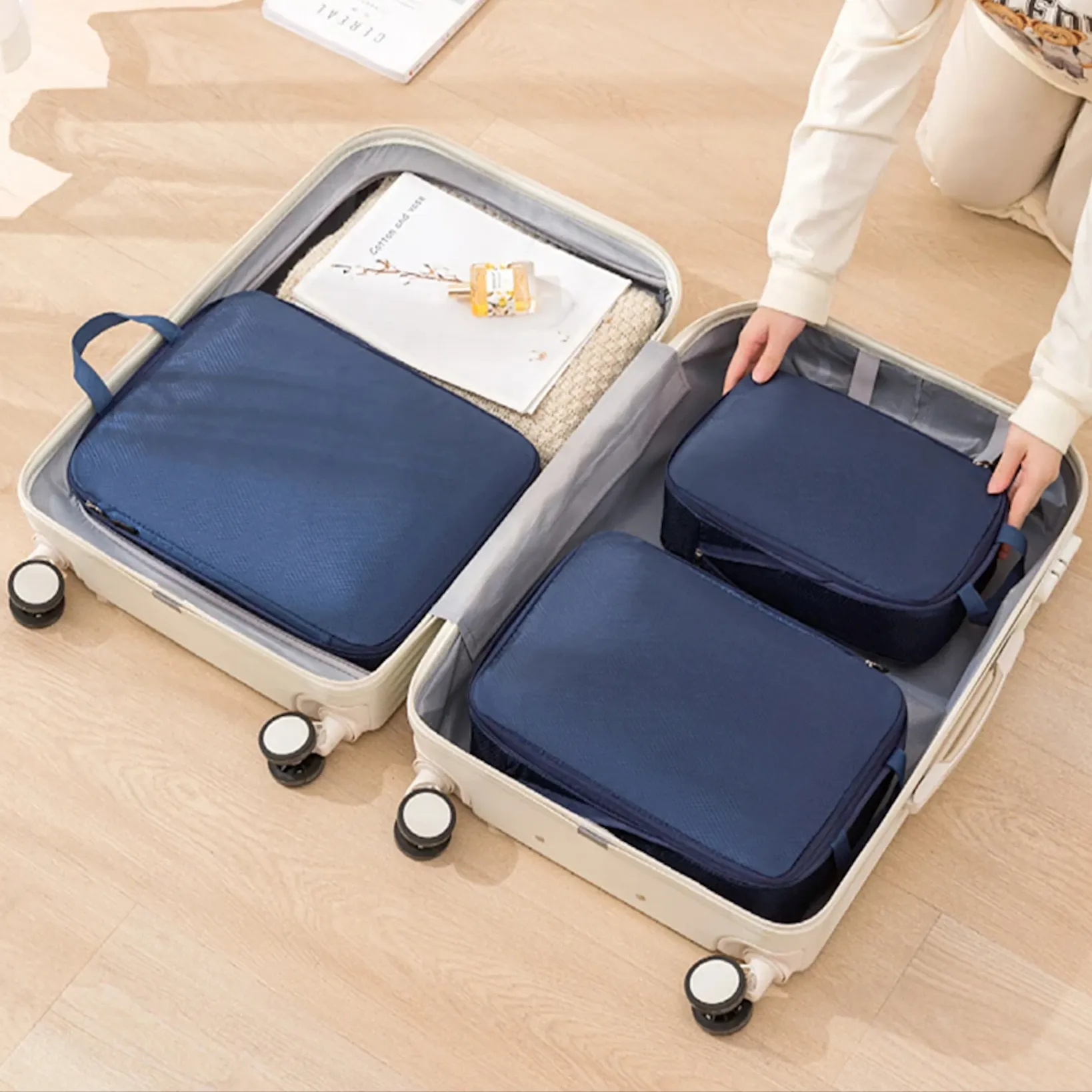 WackyCubes™ – Compressible Packing Cubes