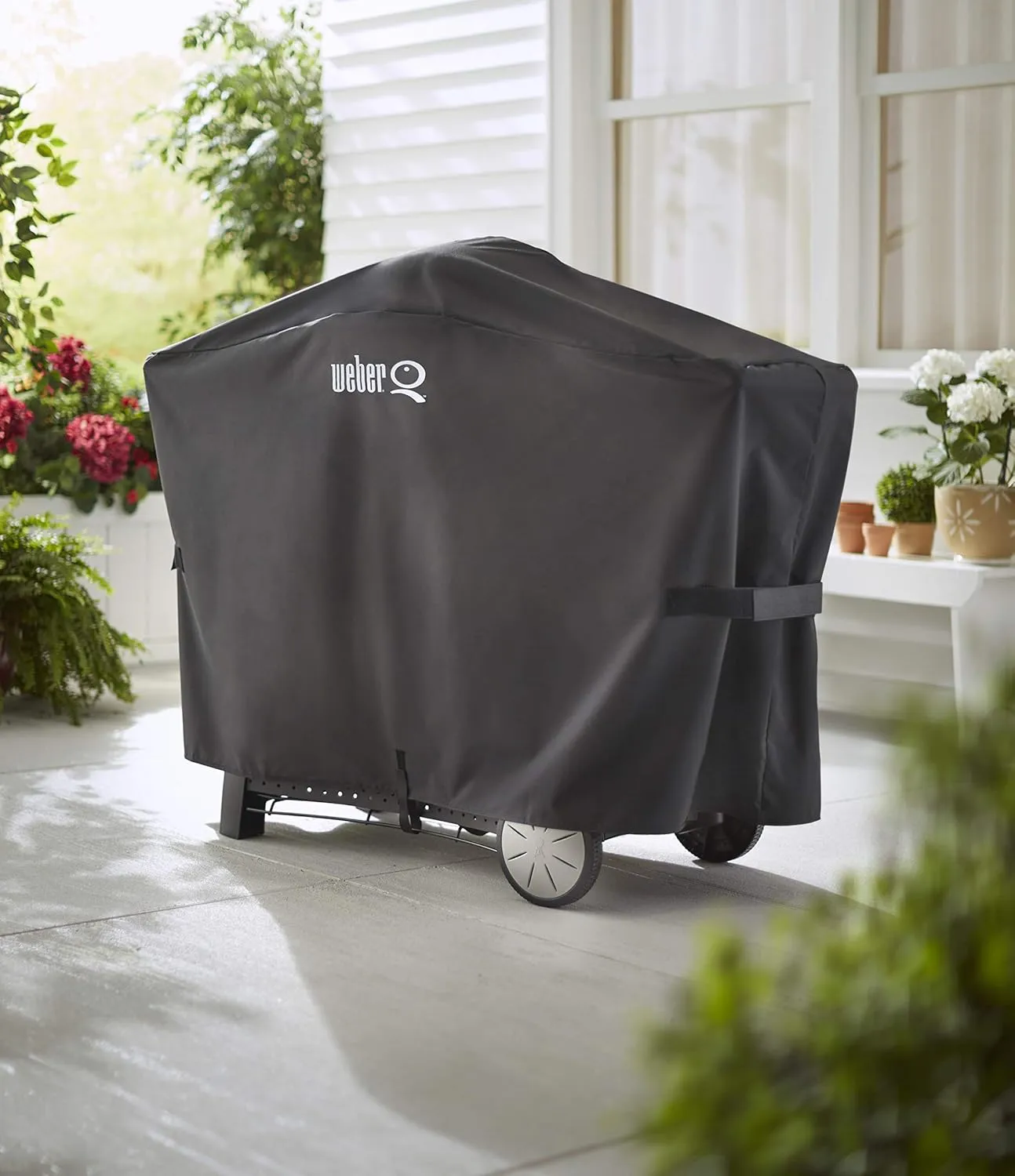 Weber Q2000 and 3000 Series Grill Cover, 56.6 x 22 x 39.3 Inches, Assorted